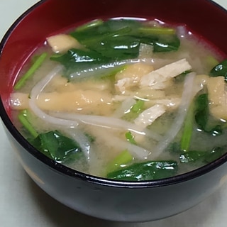 ほうれん草と大根と油揚げの味噌汁＊